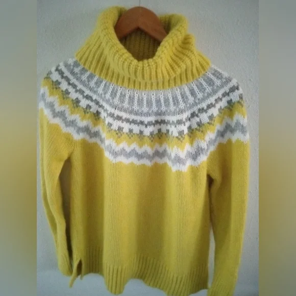 ANN TAYLOR LOFT Yellow Fair Isle Sweater | S - Picture 2 of 7